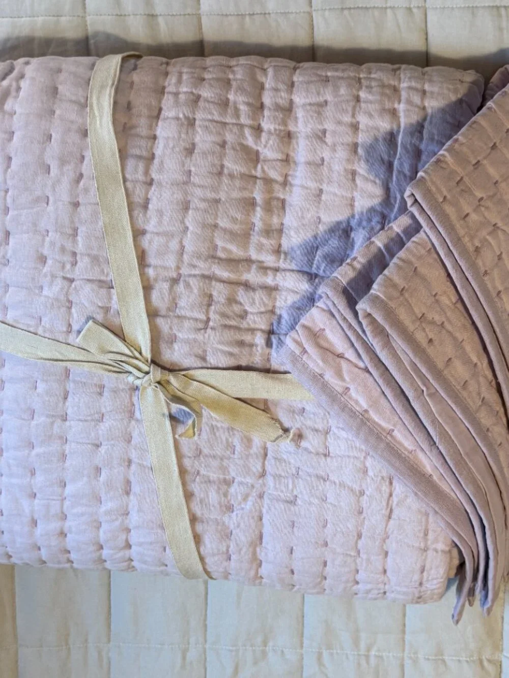 Quince European Linen Cotton Stitch Quilt Set in Orchid – Full/Queen